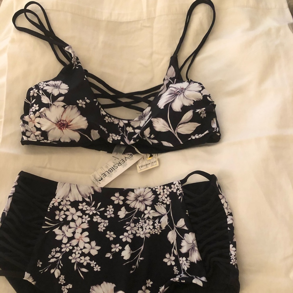 New with tags High wasted floral bikini